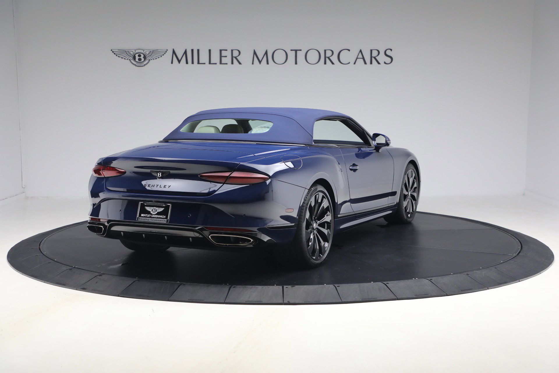 New 2026 Bentley Continental GTC image 13