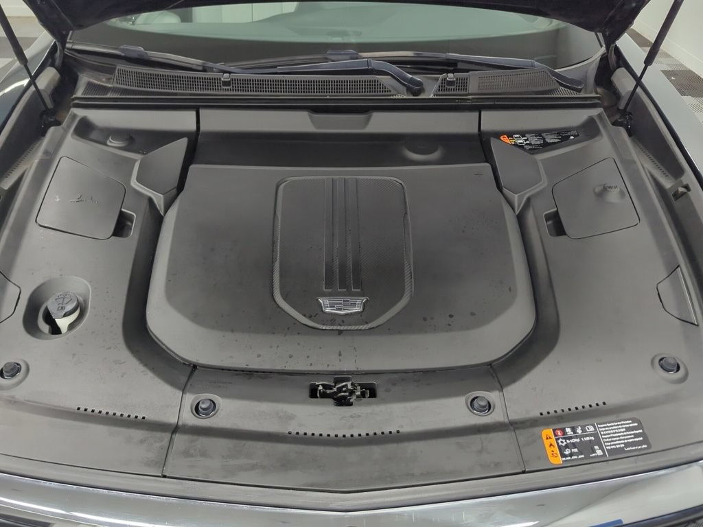 Used 2024 Cadillac Lyriq Sport AWD/4WD image 38