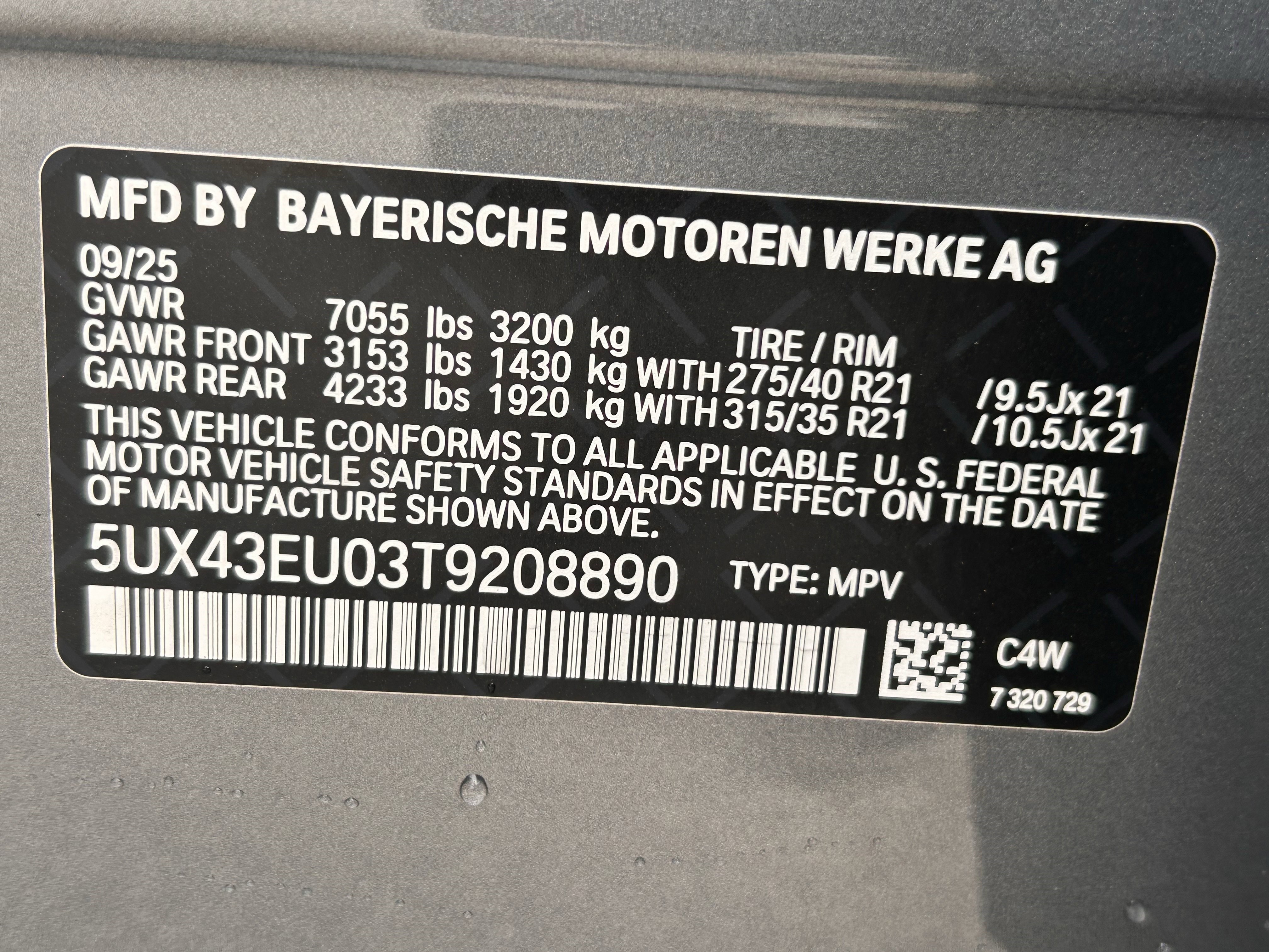 Used 2026 BMW X5 xDrive50e w/ Executive Package AWD/4WD image 32