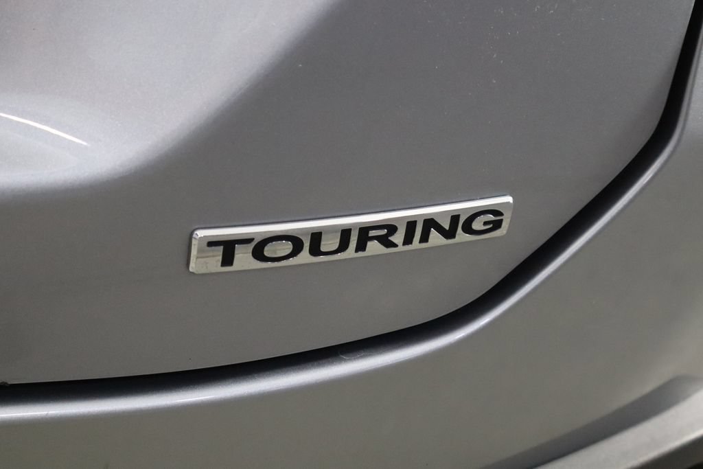 Used 2025 Honda Pilot Touring image 43