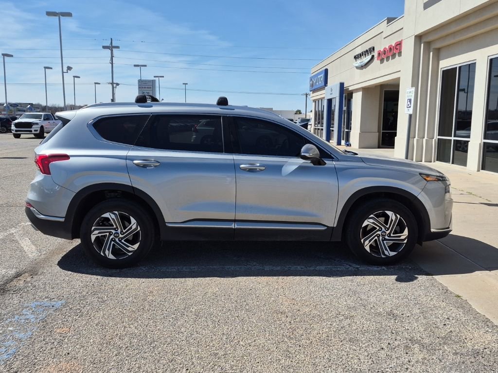 Used 2022 Hyundai Santa Fe SEL w/ Convenience + Premium Package image 2
