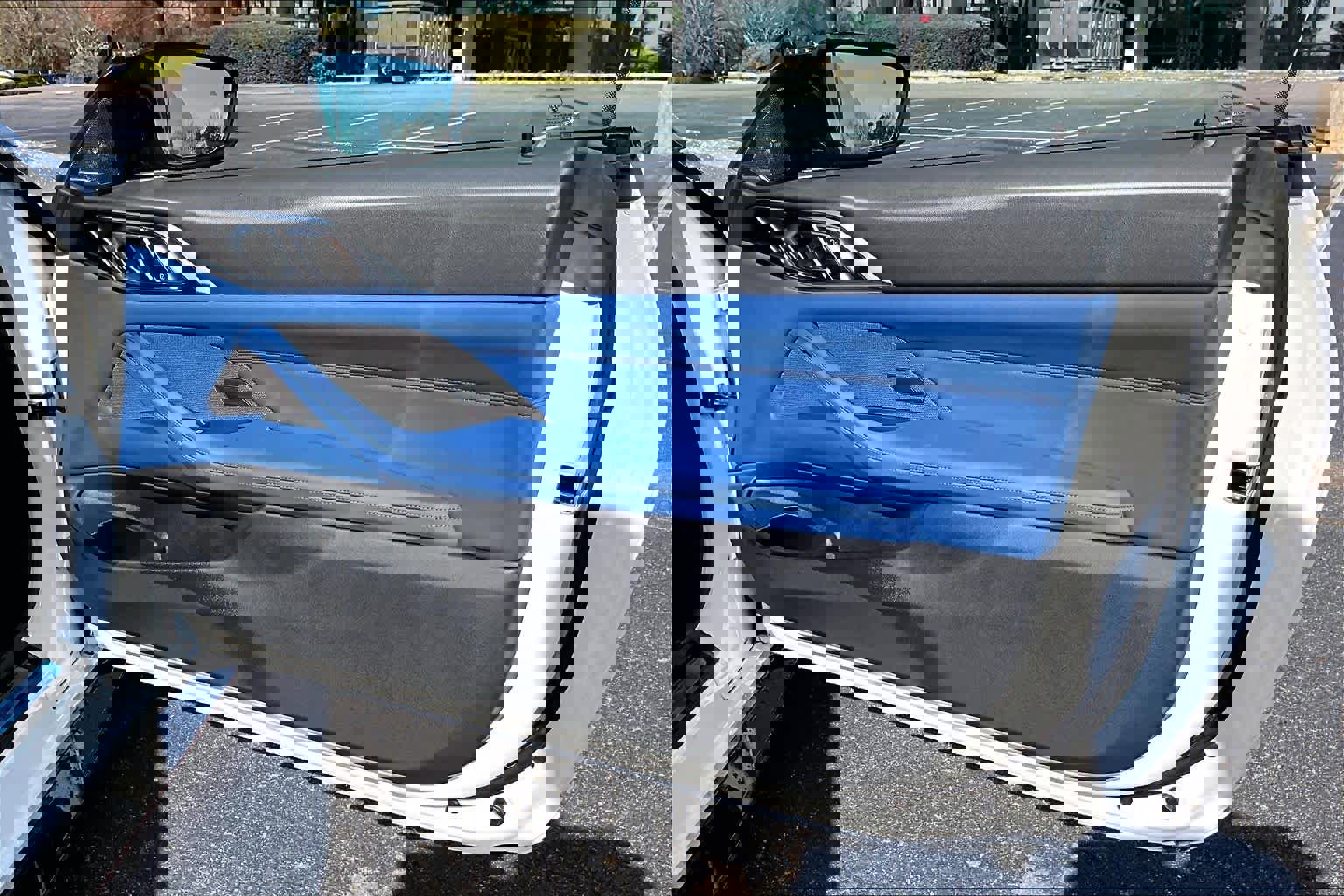 Used 2024 BMW M4 Coupe w/ Executive Package image 23