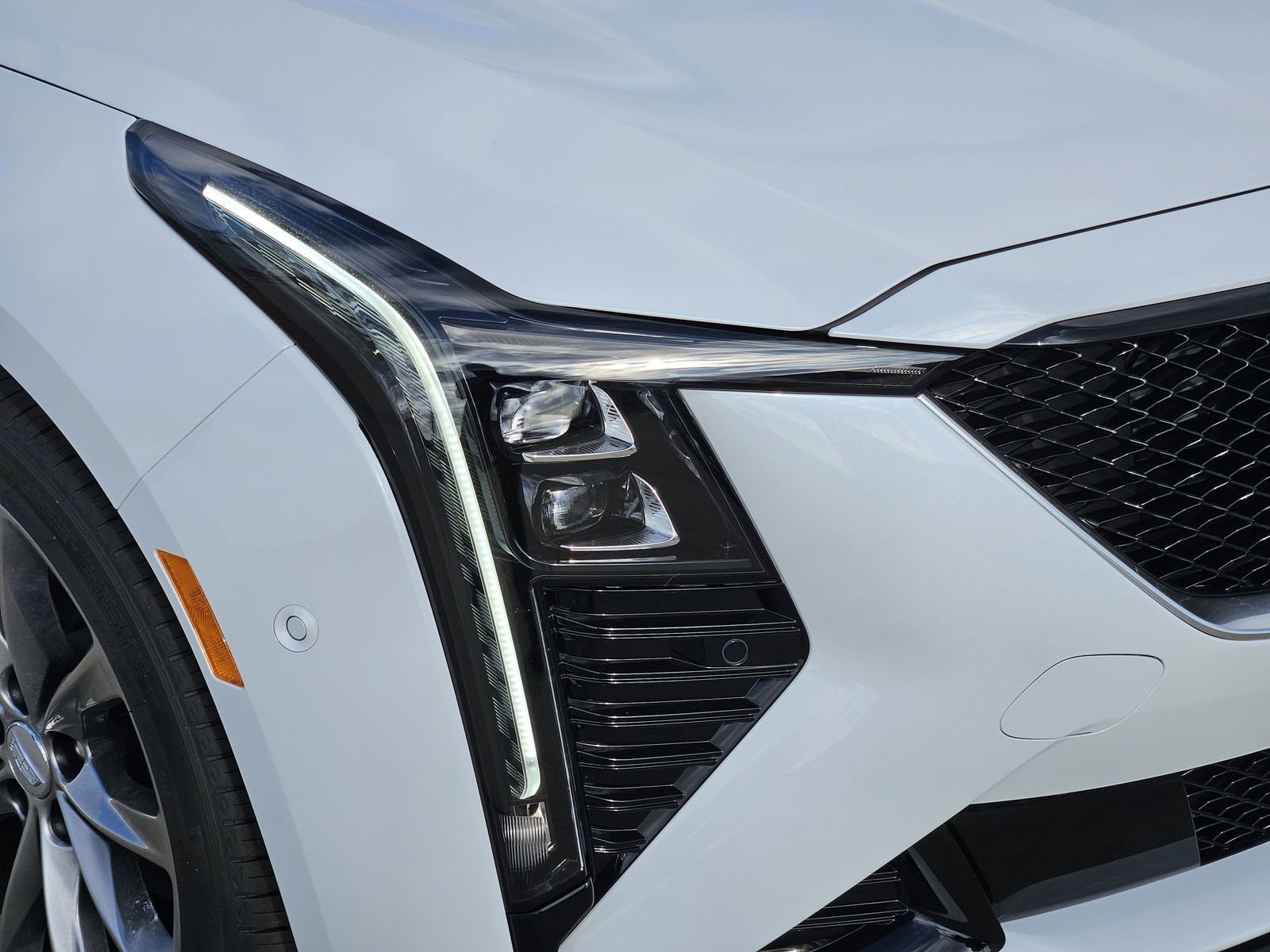 New 2026 Cadillac CT5 Sport image 9