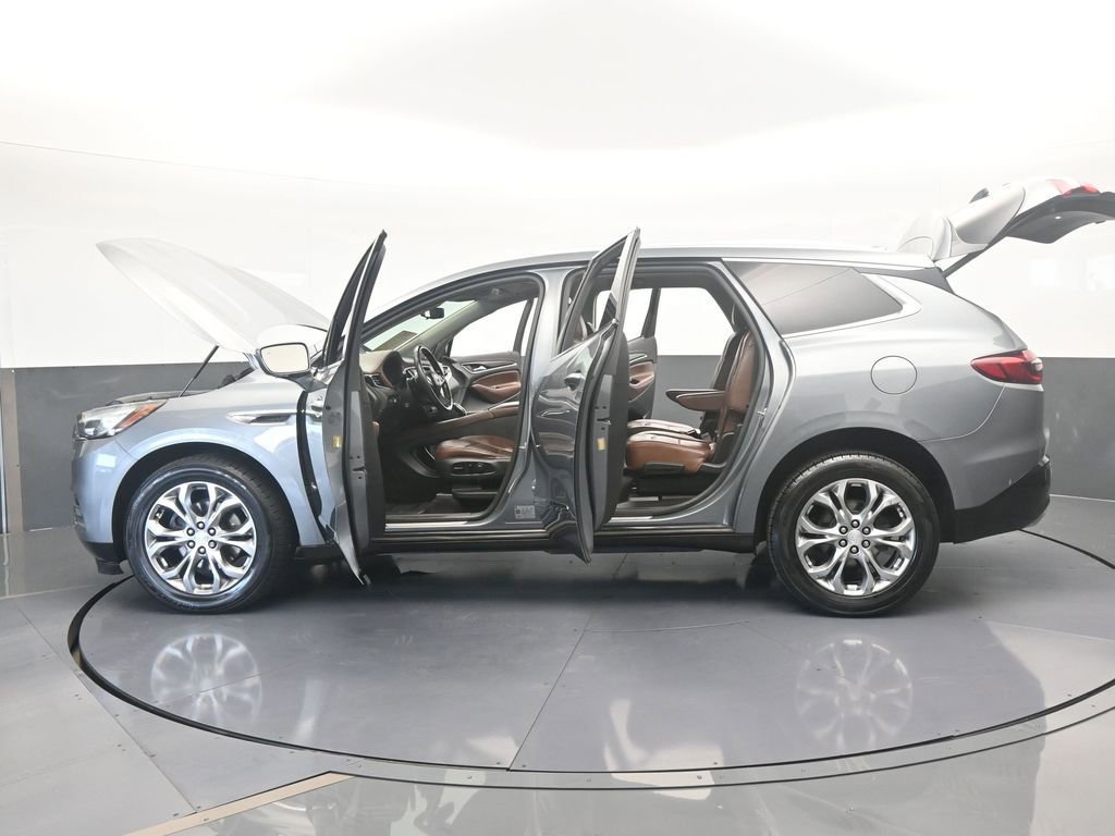 Used 2018 Buick Enclave Avenir w/ Avenir Technology Package image 78