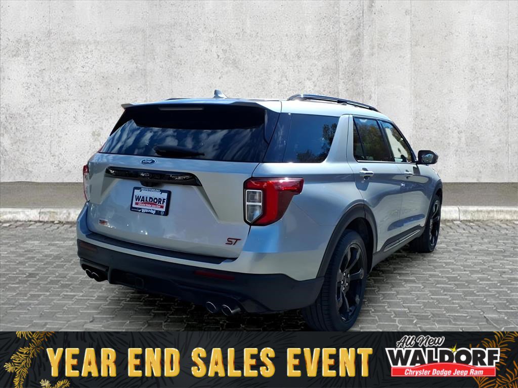 Used 2020 Ford Explorer ST w/ ST Street Pack image 3