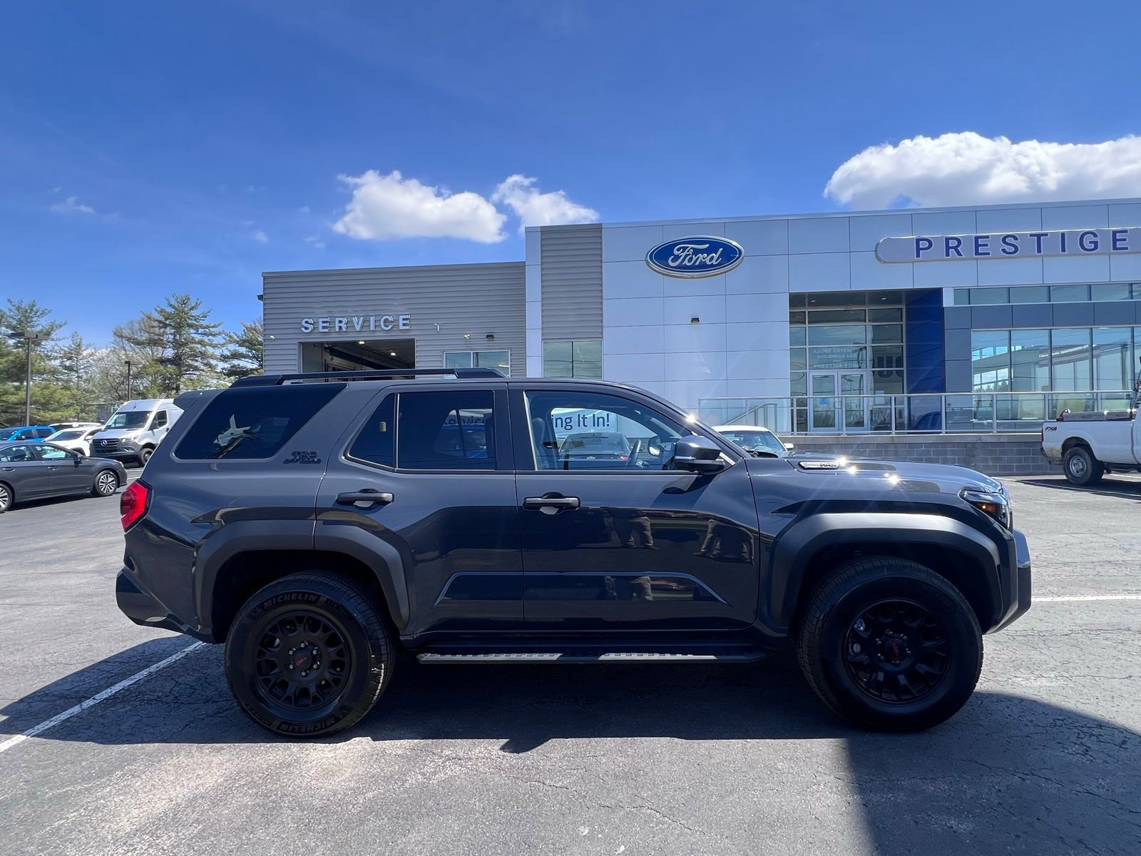 Used 2025 Toyota 4Runner TRD Off-Road Premium w/ Tow Technology Package AWD/4WD image 8