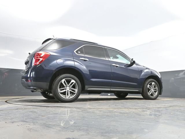 Used 2017 Chevrolet Equinox Premier w/ Enhanced Convenience Package FWD image 33