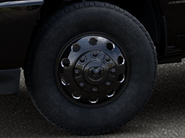 New 2026 RAM 3500 Laramie w/ Night Edition AWD/4WD image 8