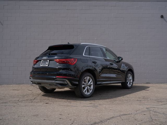 Certified 2025 Audi Q3 2.0T Premium w/ Convenience Package image 7