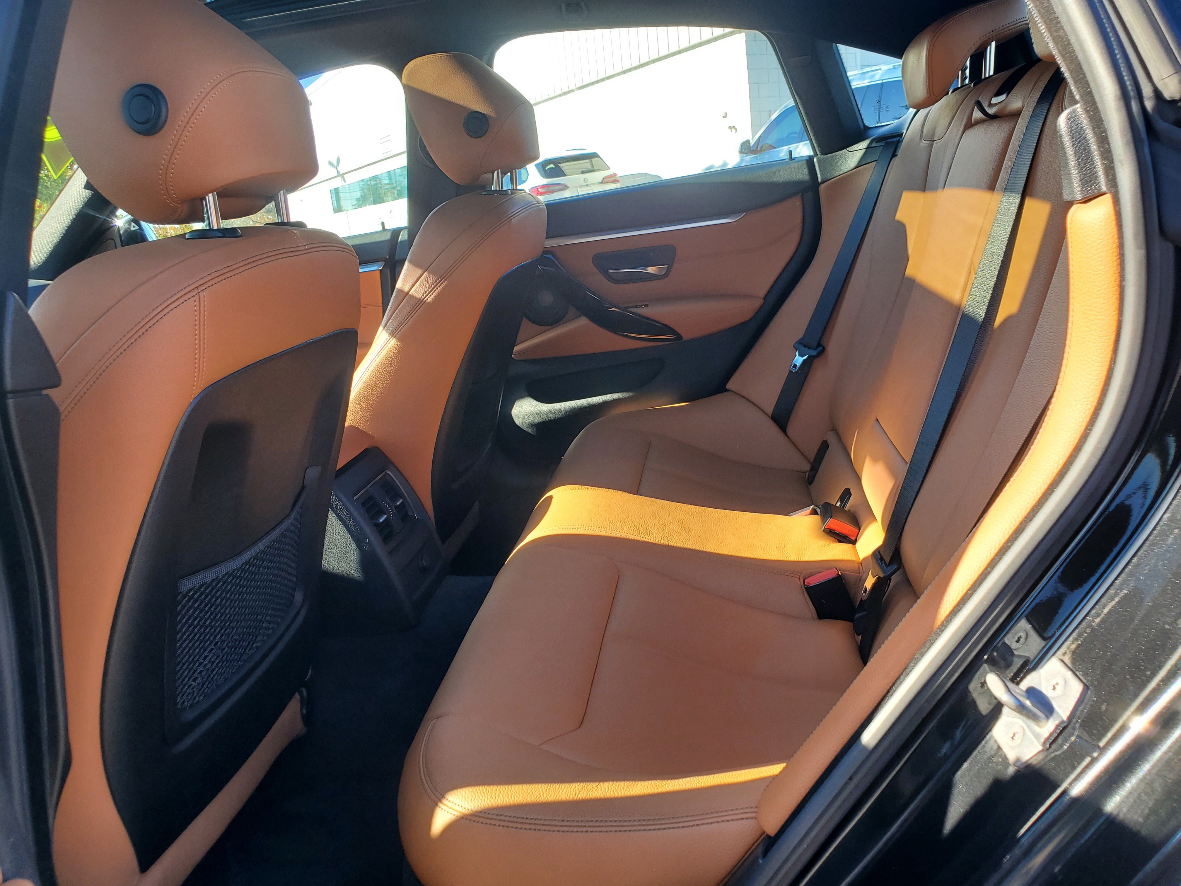 Used 2019 BMW 430i Gran Coupe xDrive w/ M Sport Package AWD/4WD image 32