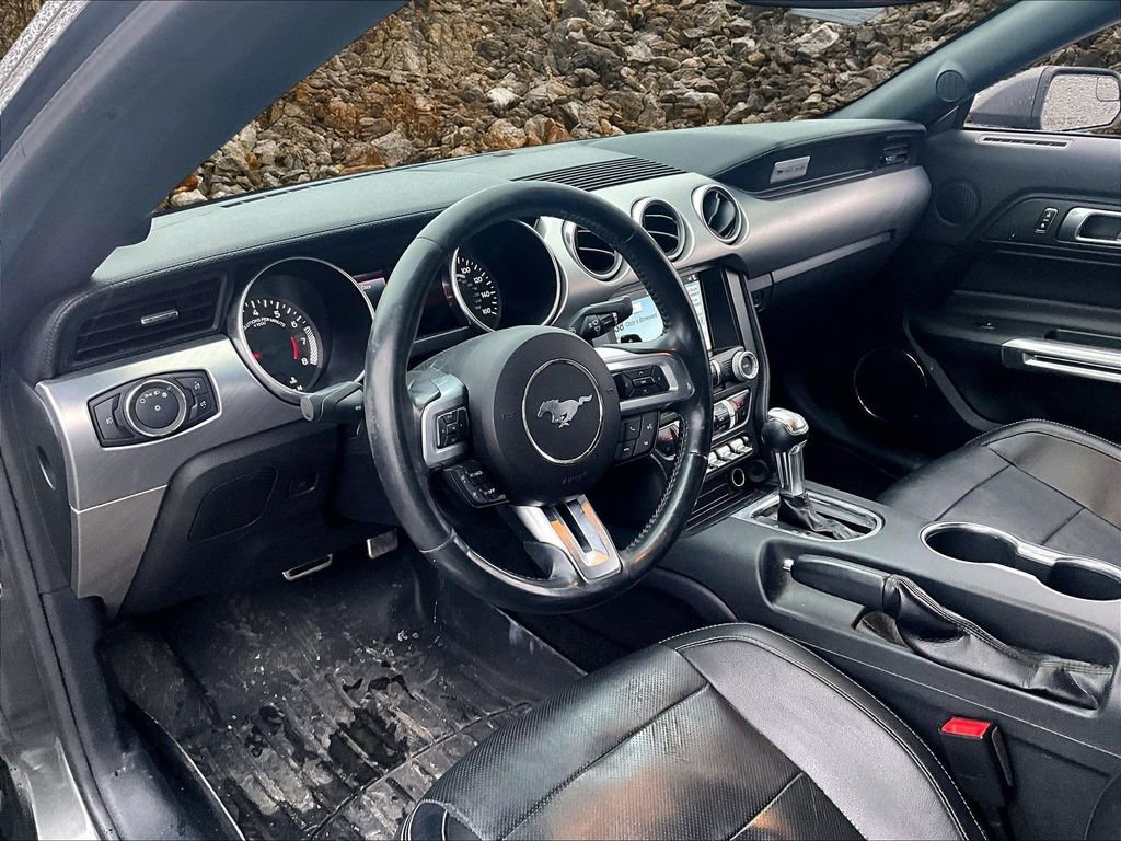 Used 2018 Ford Mustang Premium image 11