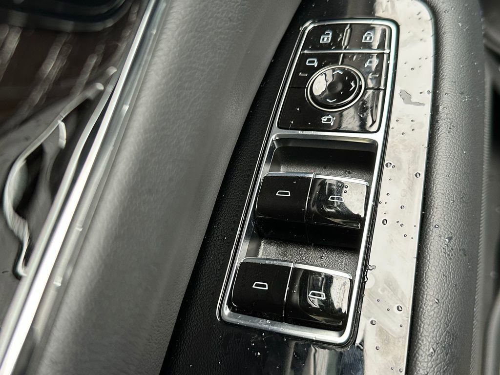 Used 2025 Cadillac Escalade IQ Luxury 1 image 23