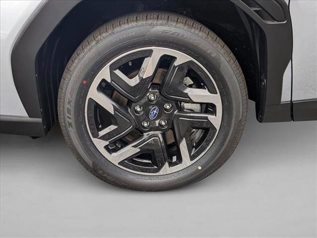 Certified 2025 Subaru Forester Limited image 9