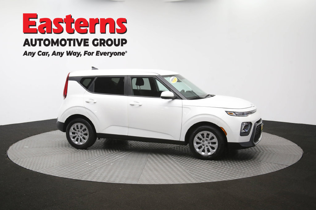 Used 2022 Kia Soul LX FWD image 49