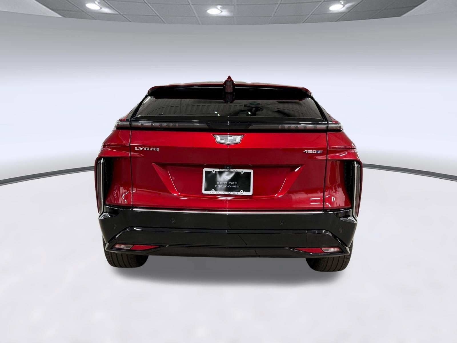 Certified 2024 Cadillac Lyriq Luxury RWD image 10