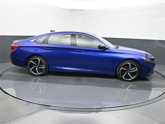 Used 2022 Honda Accord Sport image 6