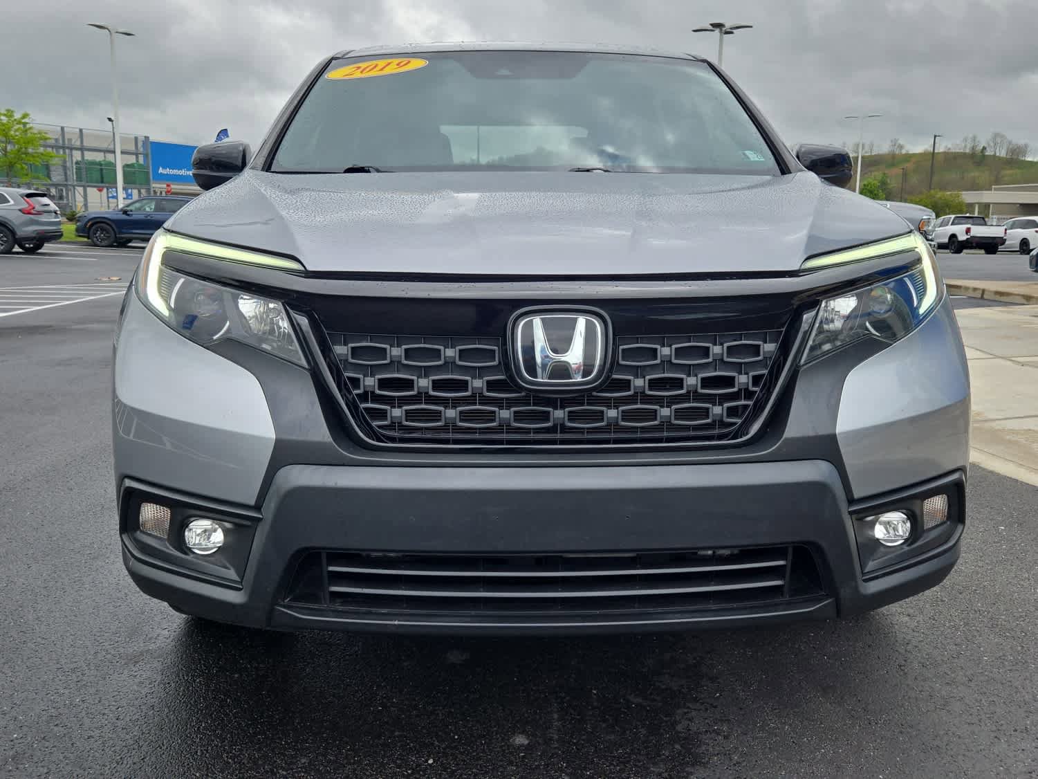 Used 2019 Honda Passport Sport image 2