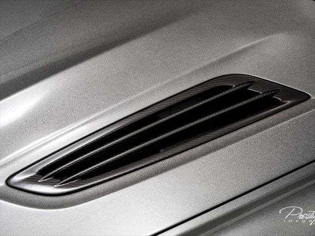 Used 2018 Aston Martin Vanquish Zagato RWD image 24