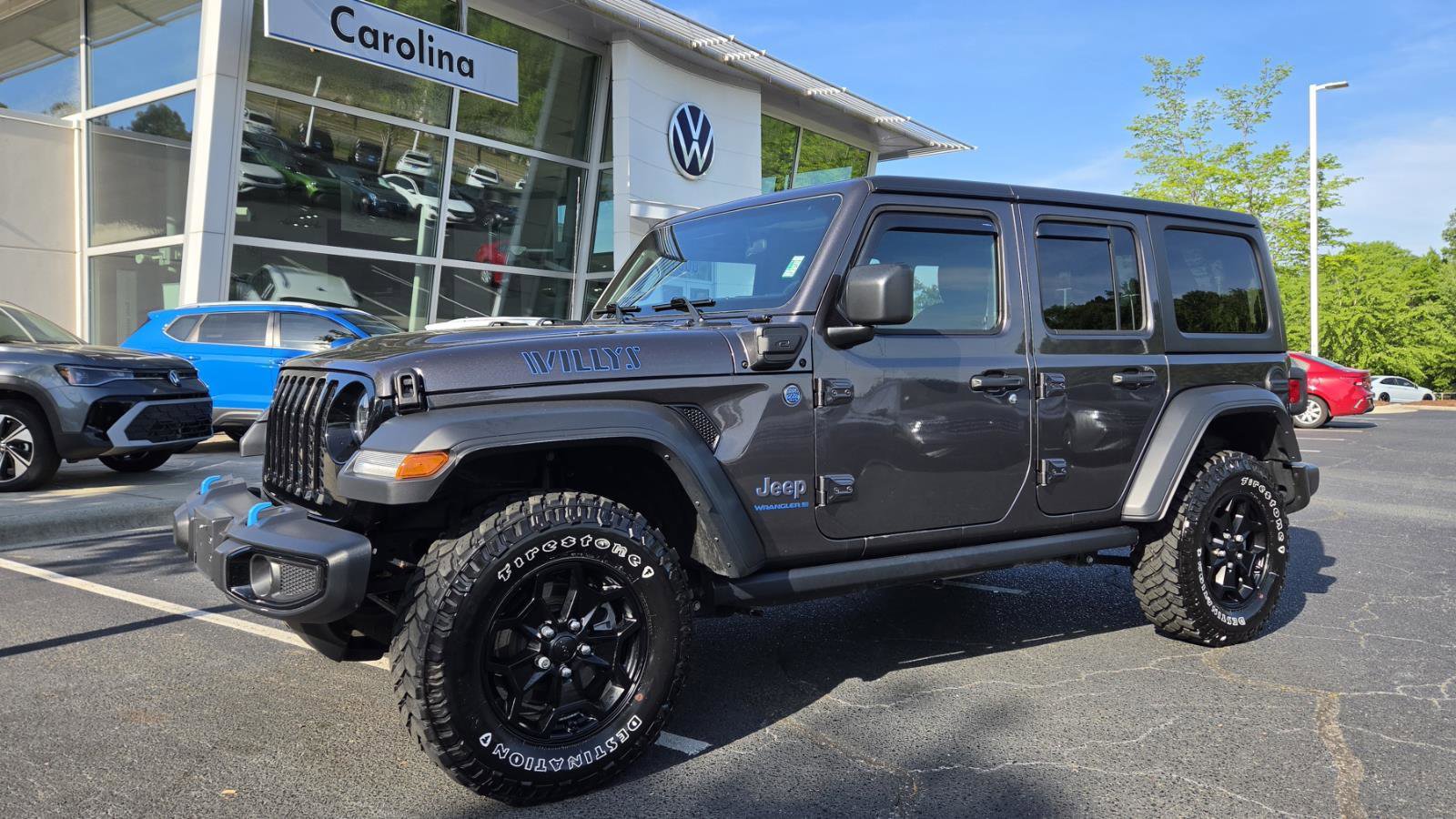 Used 2023 Jeep Wrangler Unlimited w/ Cold Weather Group image 1