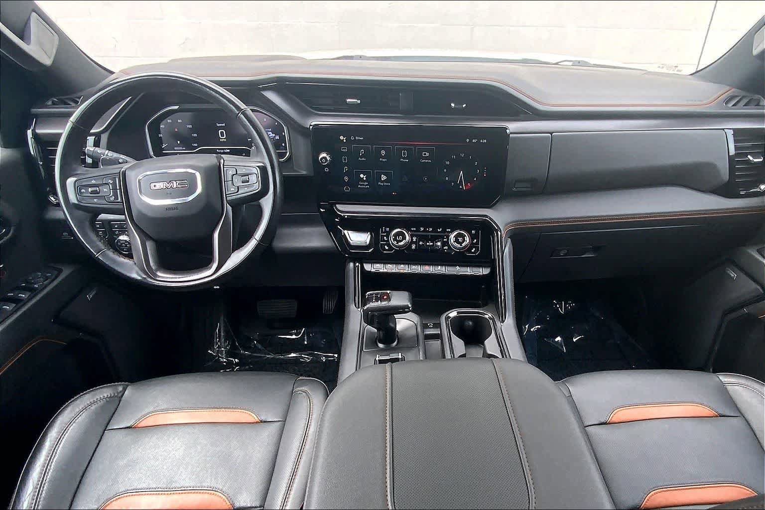 Used 2023 GMC Sierra 1500 AT4 w/ AT4 Premium Package AWD/4WD image 10