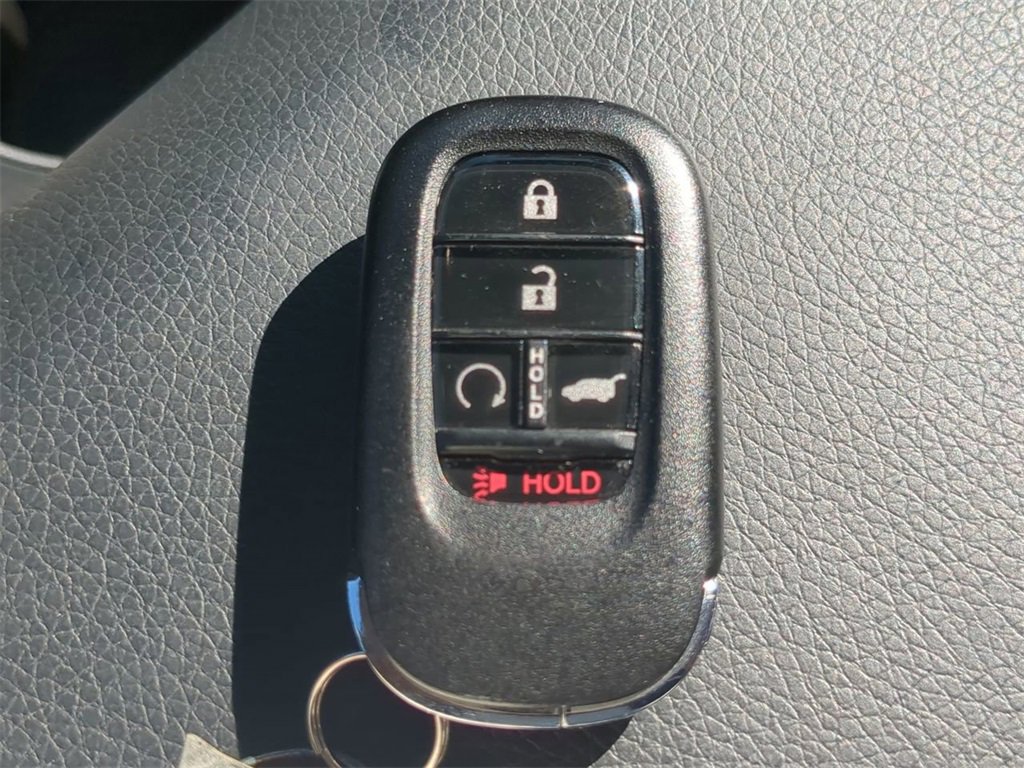 Certified 2023 Honda Pilot Elite image 30