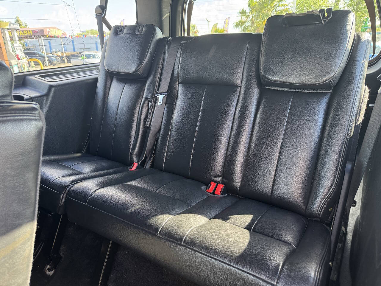 Used 2017 Ford Expedition EL XLT RWD image 7