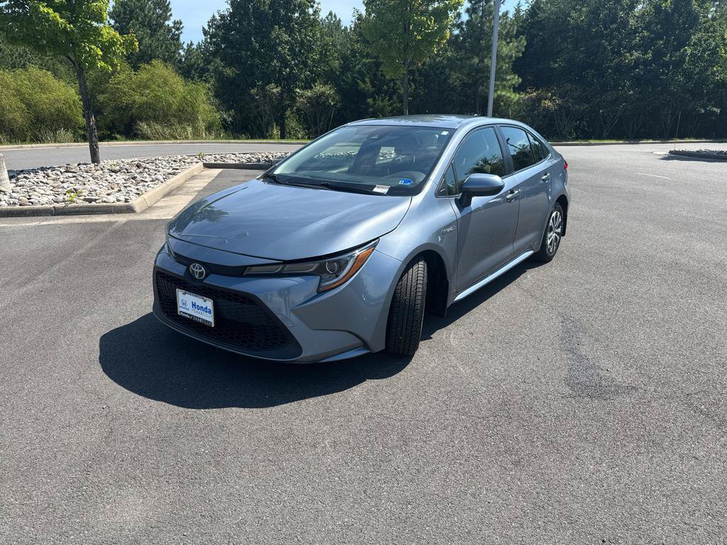 Used 2021 Toyota Corolla LE w/ Carpet Mat Package (TMS) FWD image 3