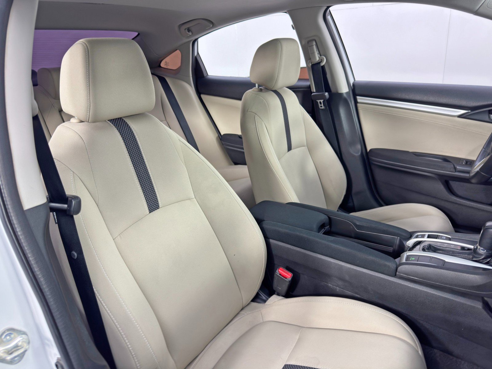 Used 2020 Honda Civic EX image 33