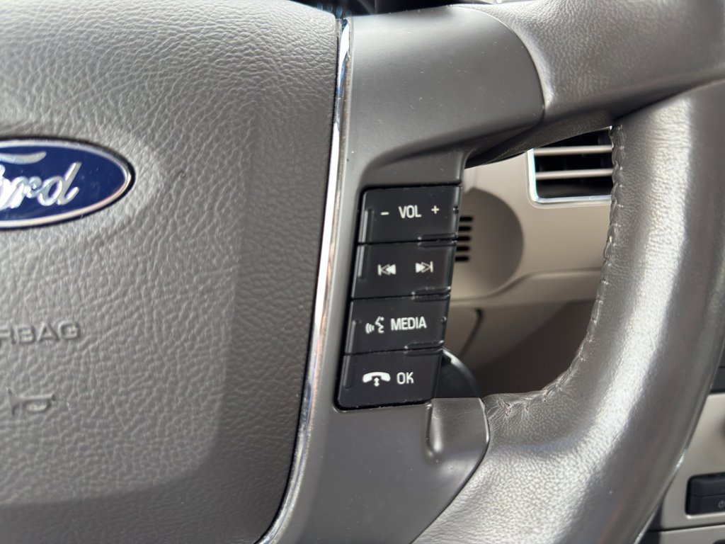 Used 2011 Ford Flex SEL w/ Rapid Spec Order Code image 20