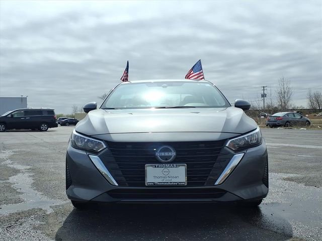 Certified 2025 Nissan Sentra SV image 2
