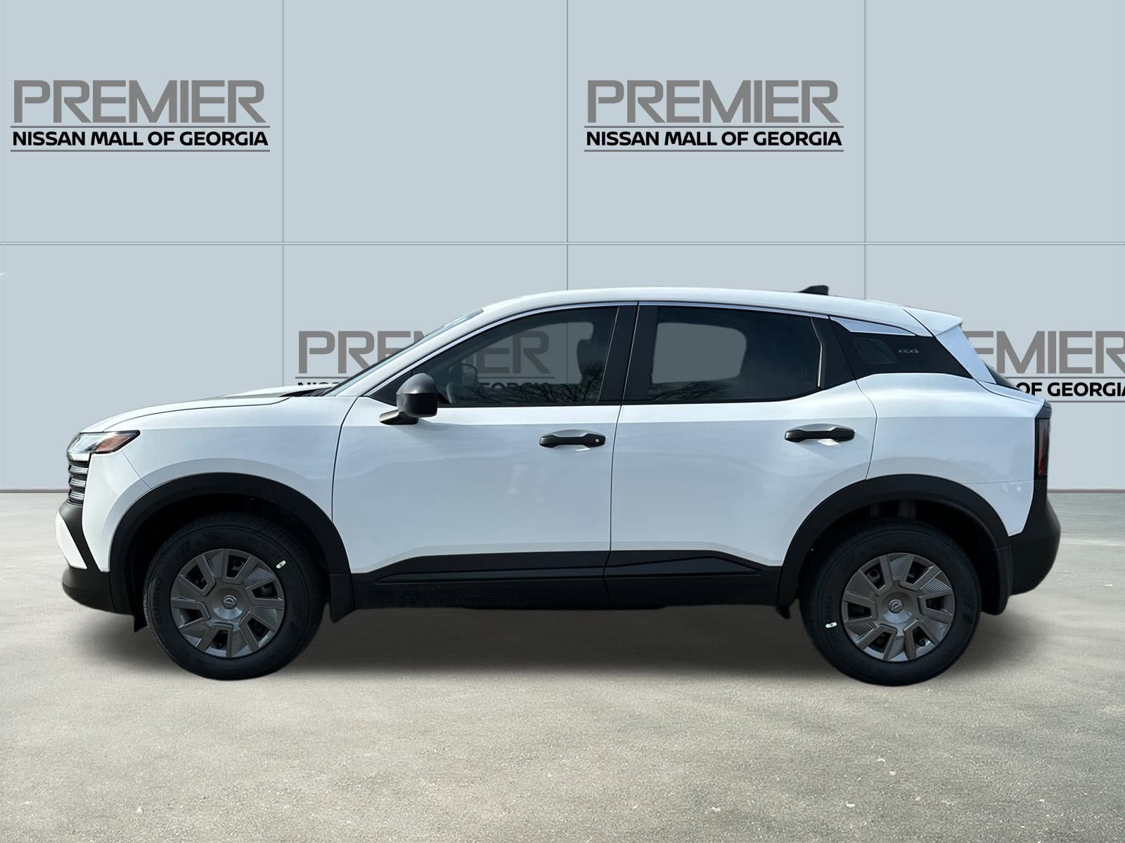 New 2026 Nissan Kicks S image 8