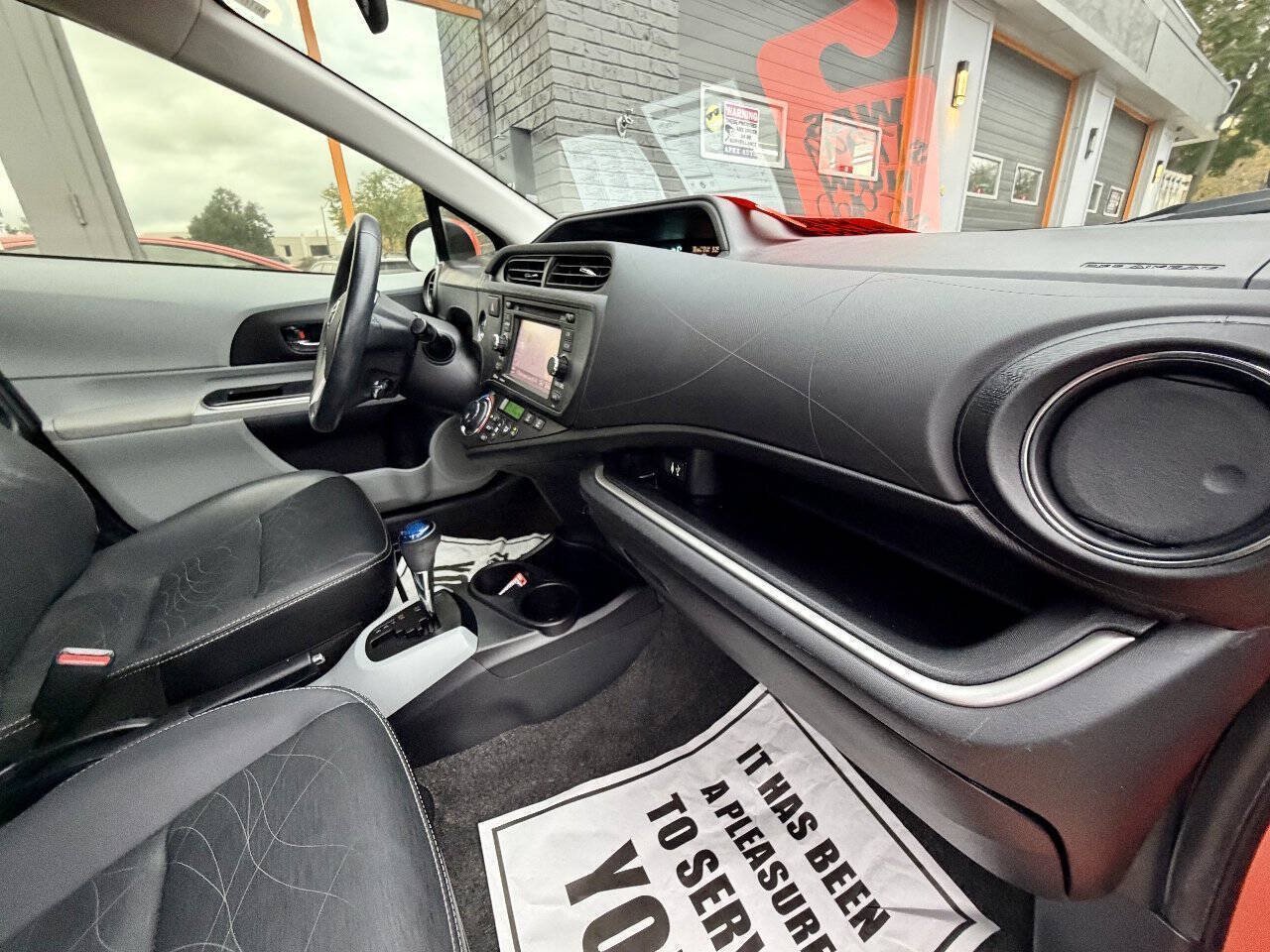 Used 2014 Toyota Prius C Four FWD image 31