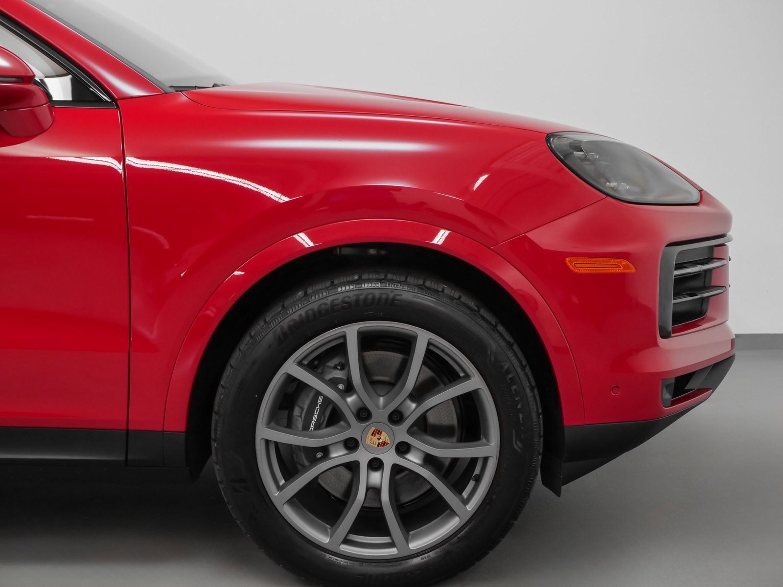 Used 2024 Porsche Cayenne Coupe image 14
