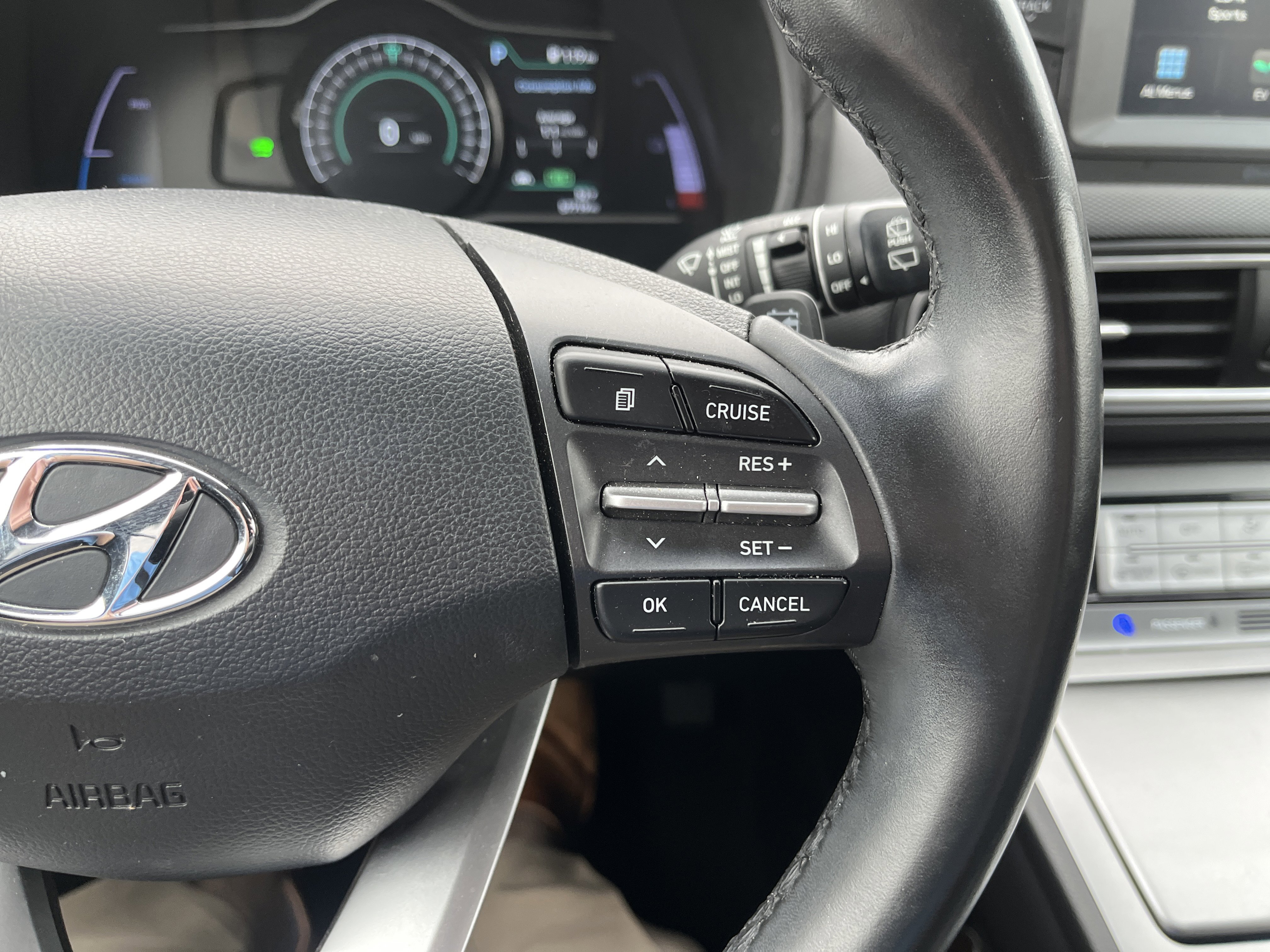 Used 2021 Hyundai Kona Limited FWD image 18