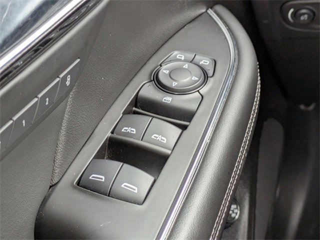 Used 2023 Buick Envision Essence image 26