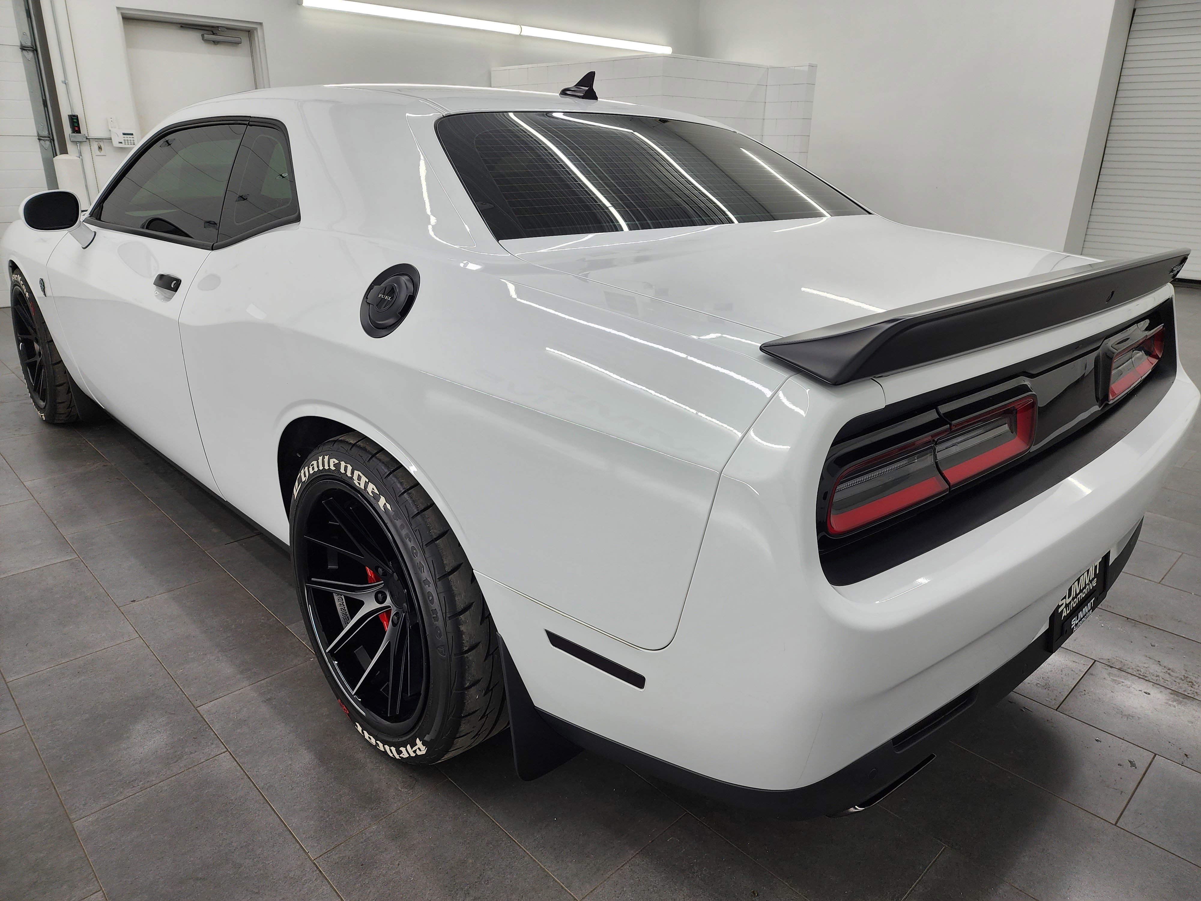 Used 2017 Dodge Challenger SRT Hellcat RWD image 6
