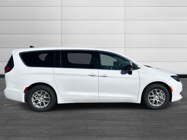 New 2026 Chrysler Voyager LX FWD image 2