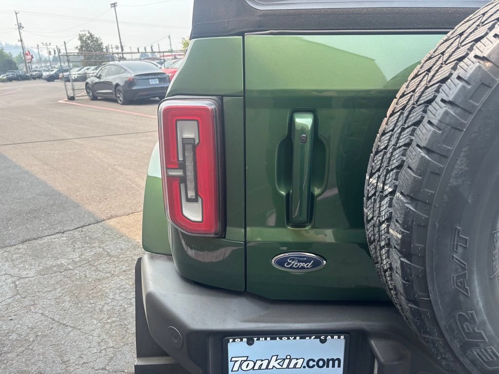 Used 2023 Ford Bronco Outer Banks AWD/4WD image 8