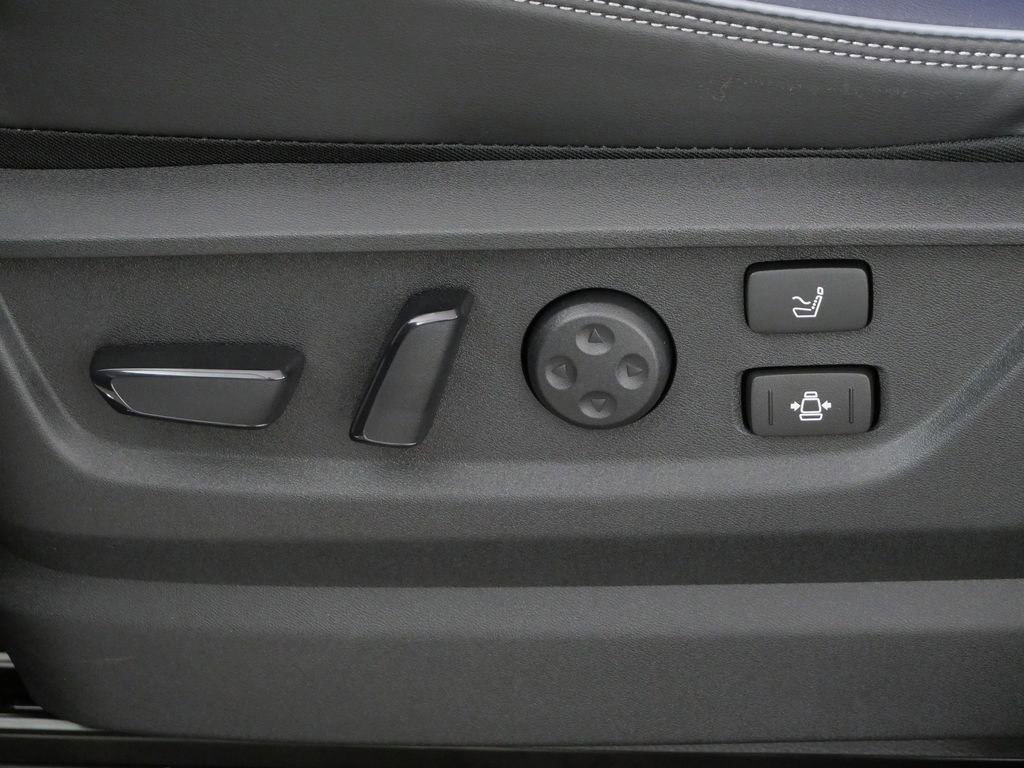 New 2026 INFINITI QX80 4WD w/ Sport Exterior Package image 13