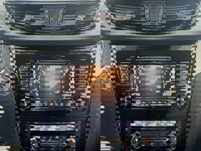 Certified 2020 Nissan Rogue Sport SL image 11