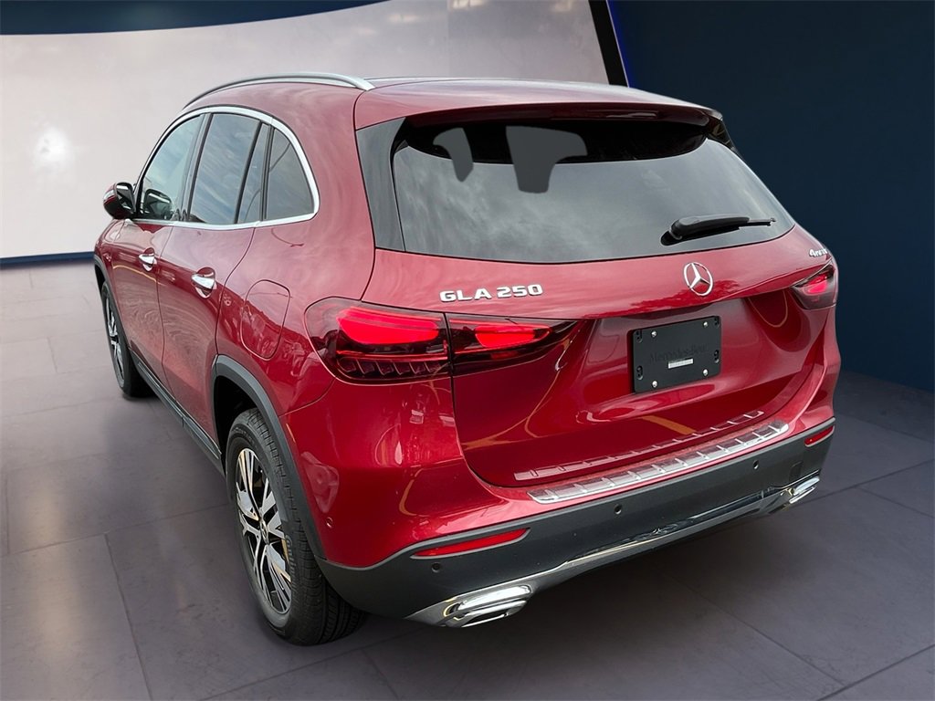 New 2026 Mercedes-Benz GLA 250 GLA 250 image 2