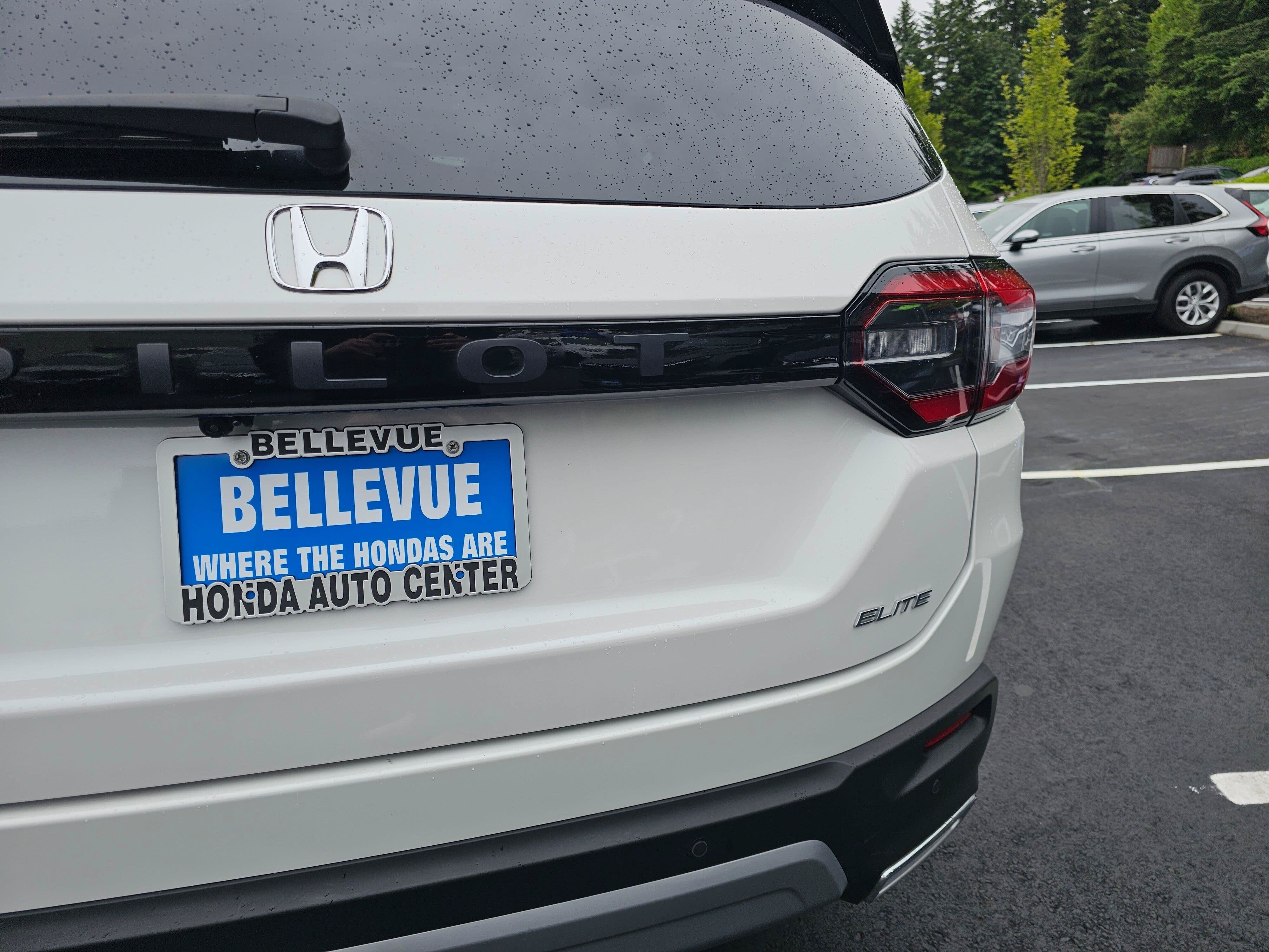 Certified 2023 Honda Pilot Elite image 16