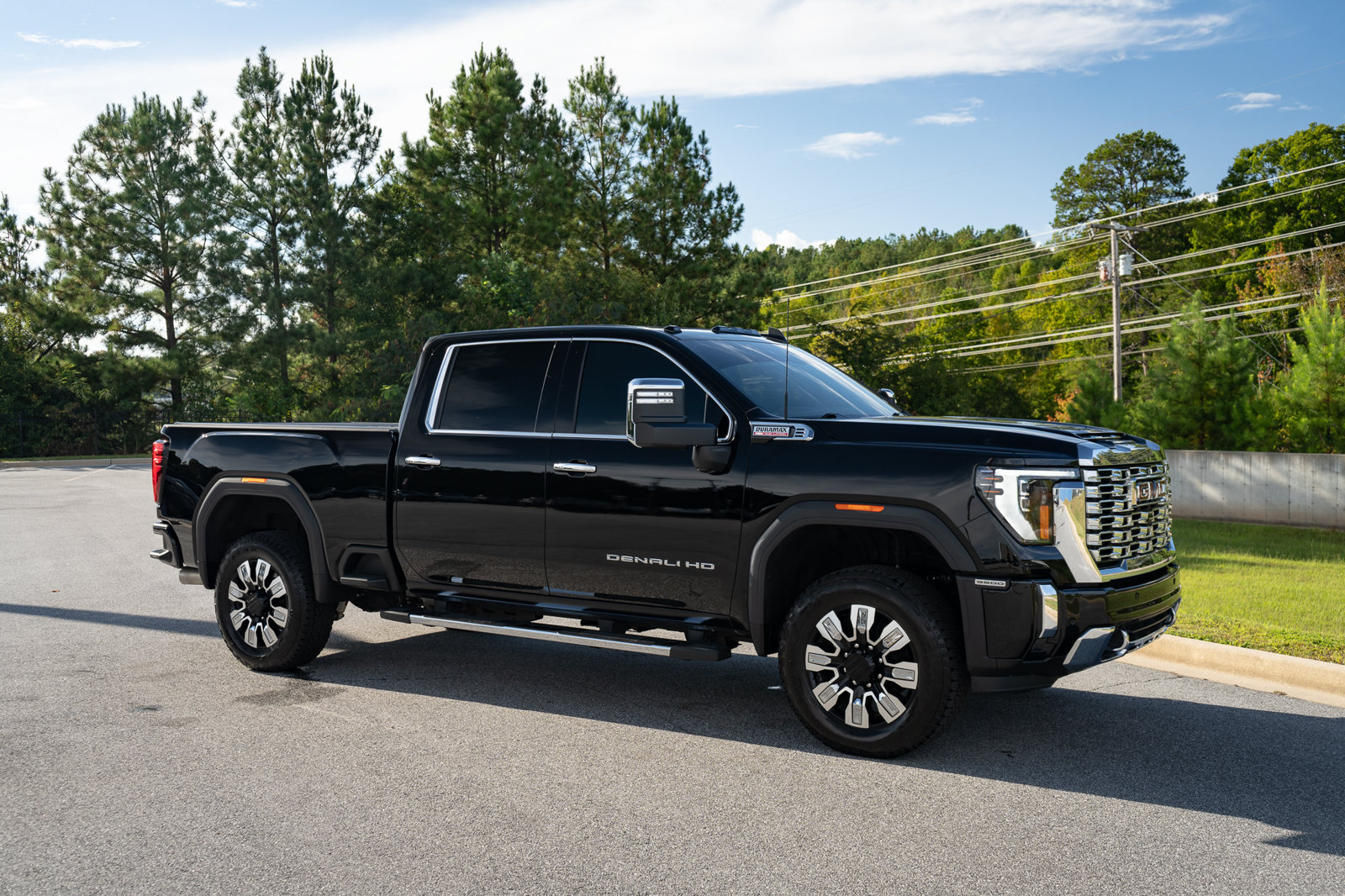 Used 2026 GMC Sierra 3500 Denali w/ Denali Reserve Package AWD/4WD image 22