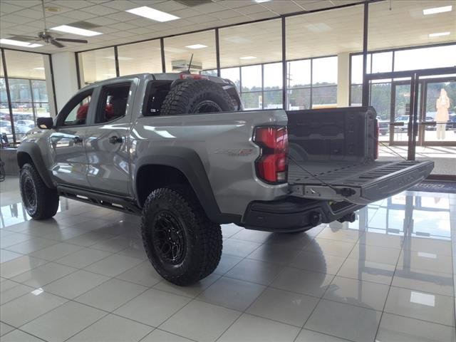 New 2024 Chevrolet Colorado ZR2 w/ ZR2 Bison Edition image 2
