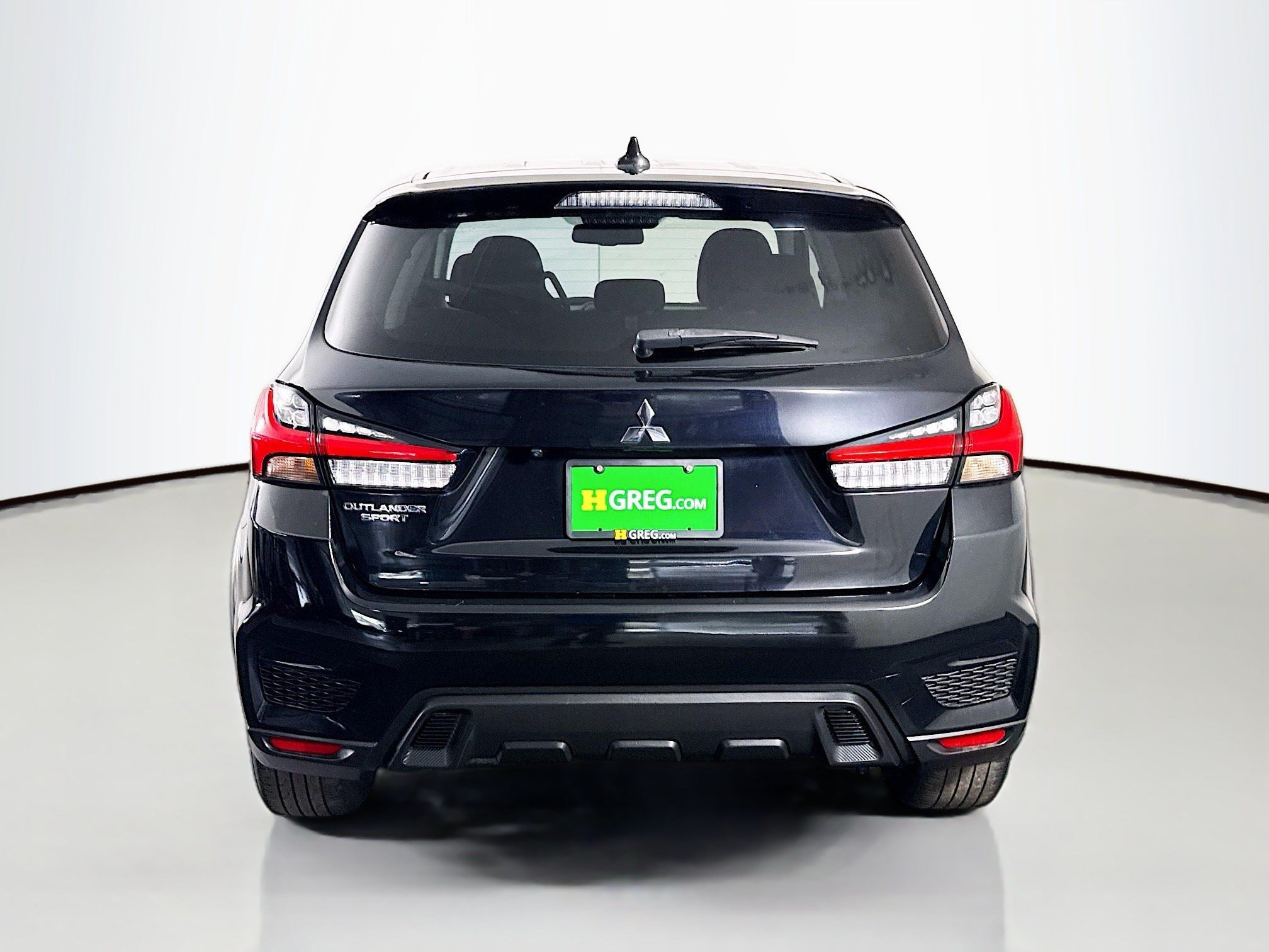 Used 2023 Mitsubishi Outlander Sport ES AWD/4WD image 8