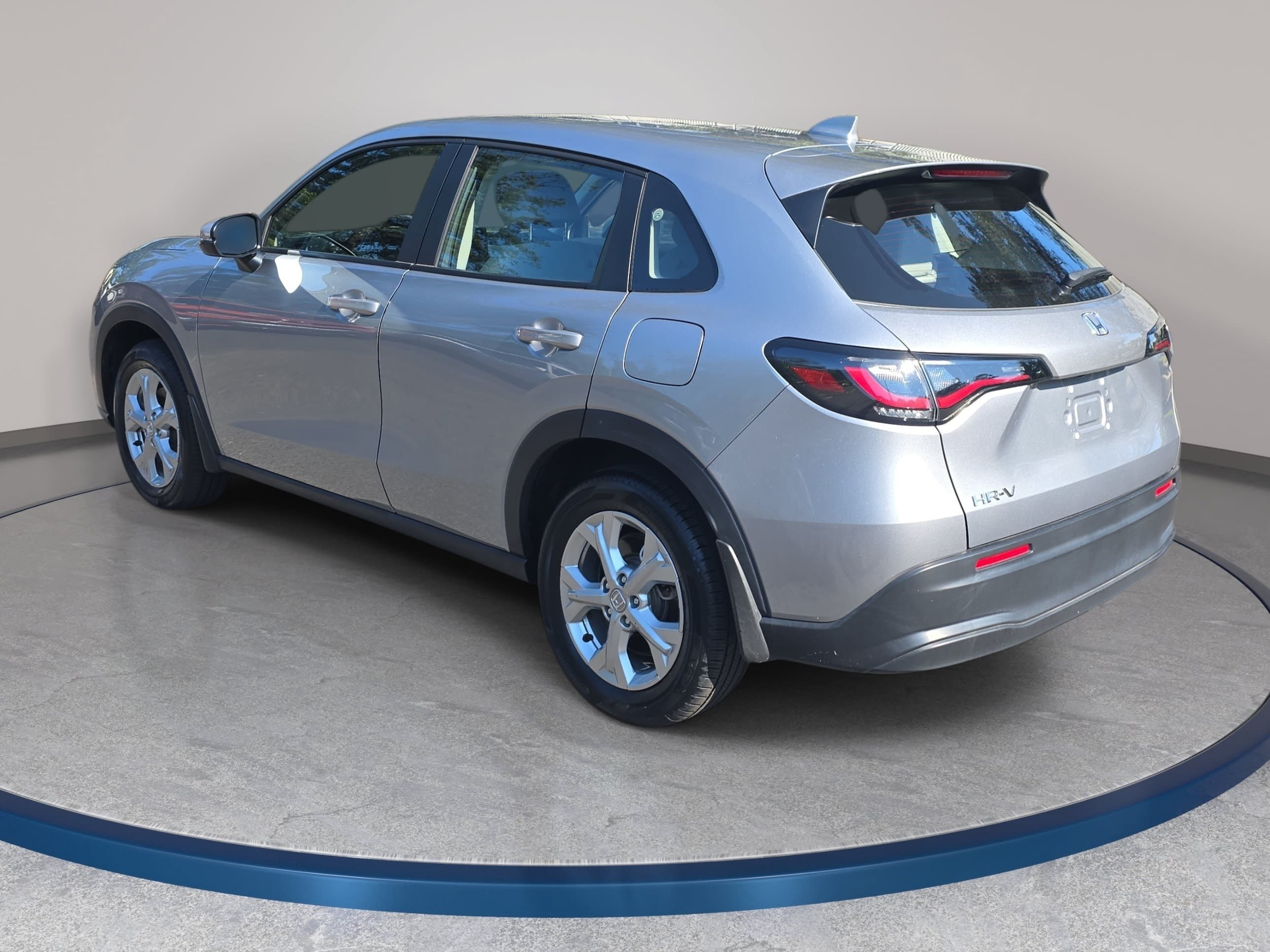 Certified 2024 Honda HR-V LX image 7
