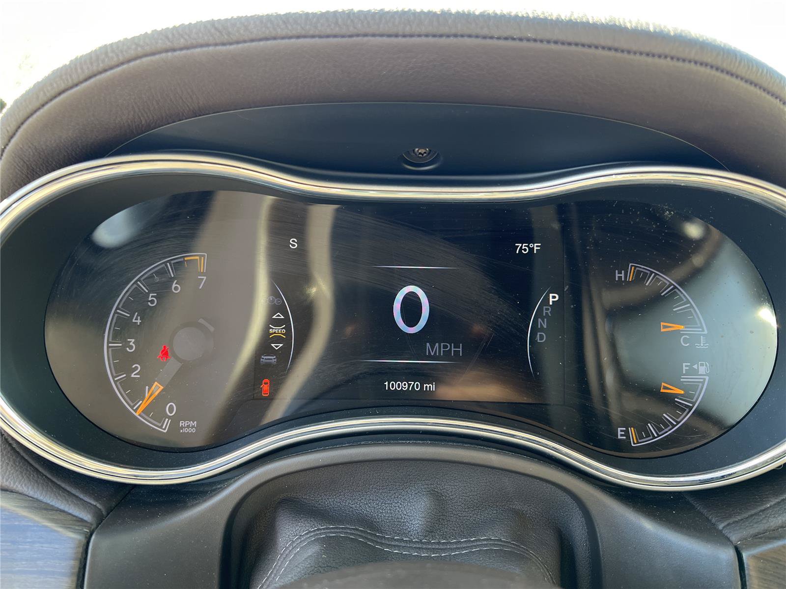 Used 2018 Jeep Grand Cherokee Overland AWD/4WD image 11