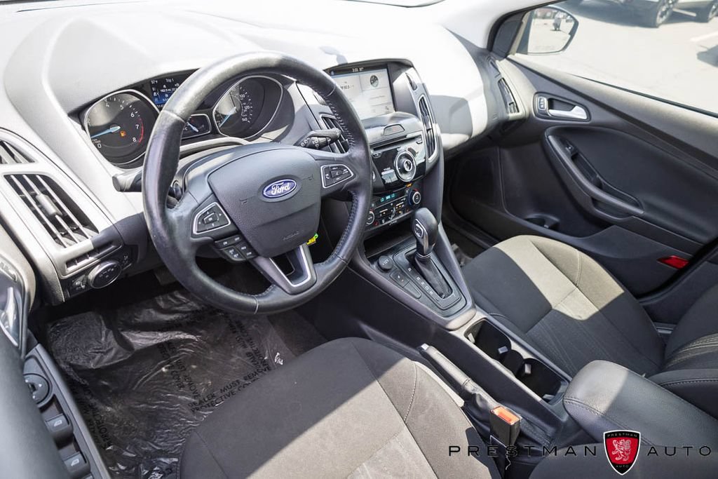 Used 2018 Ford Focus SEL w/ Cold Weather Package FWD image 19