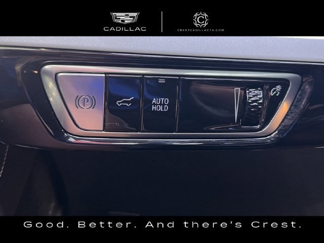 Certified 2025 Cadillac Optiq Luxury 2 AWD/4WD image 23
