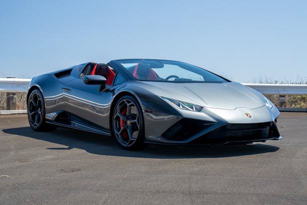 Used 2020 Lamborghini Huracan EVO RWD image 23